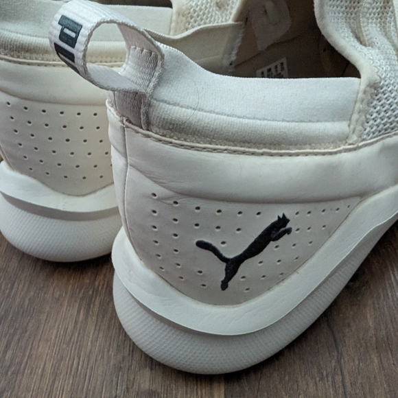 Puma Sneakers Size 11 - Picture 5 of 6